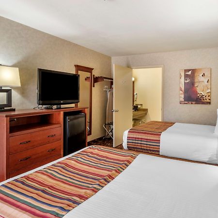 Best Western Sherwood Inn Clarksville Esterno foto