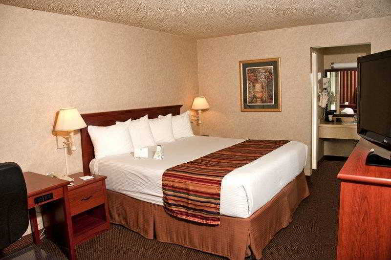 Best Western Sherwood Inn Clarksville Camera foto