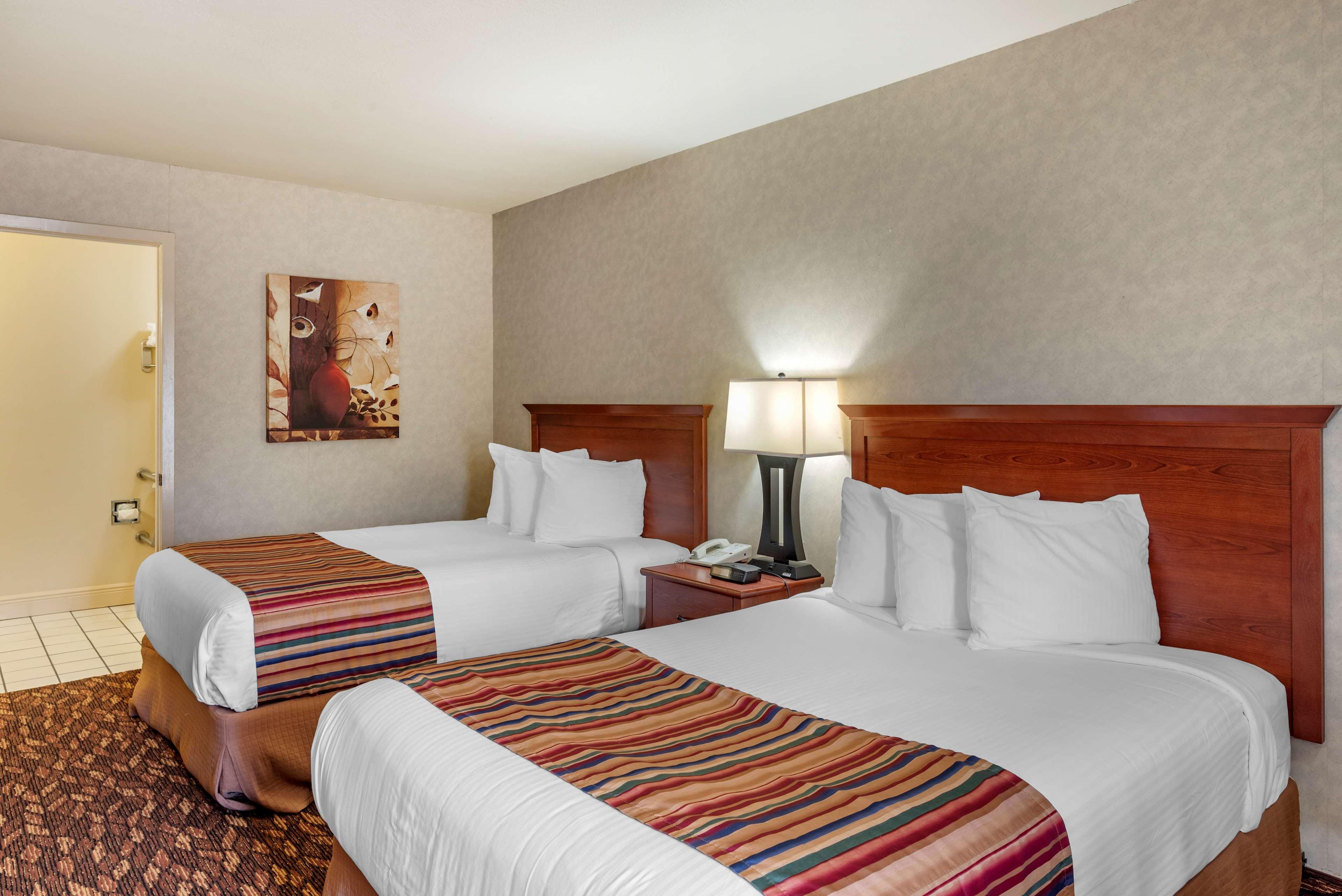 Best Western Sherwood Inn Clarksville Esterno foto