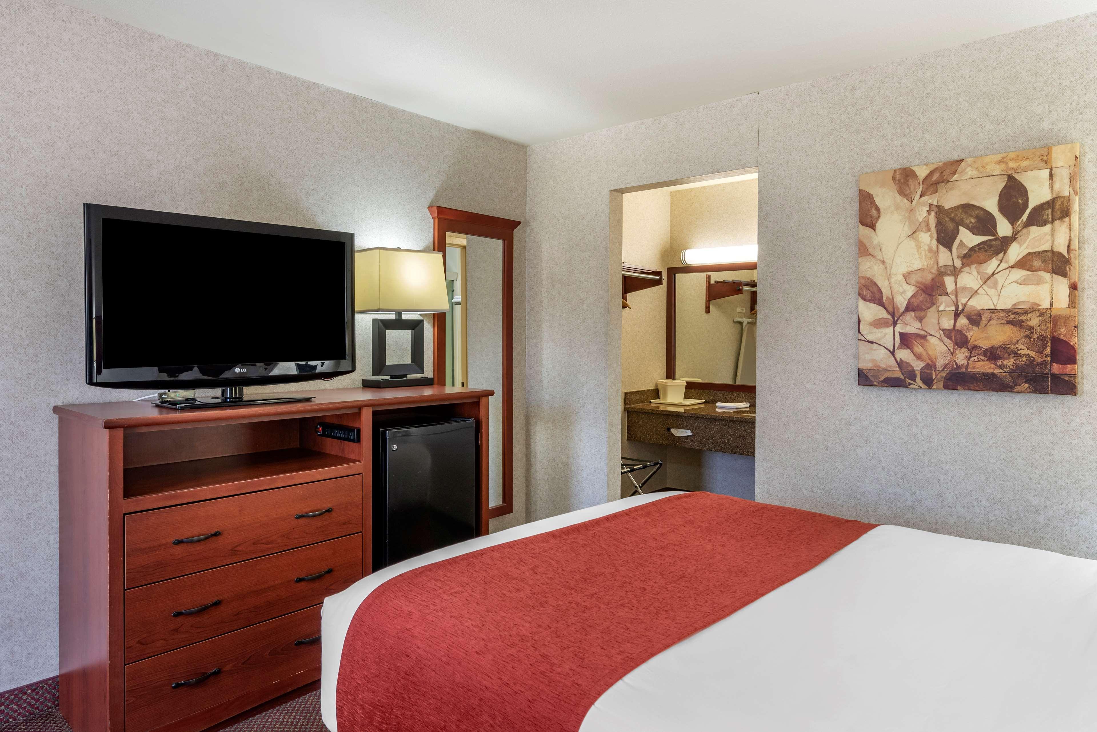 Best Western Sherwood Inn Clarksville Esterno foto