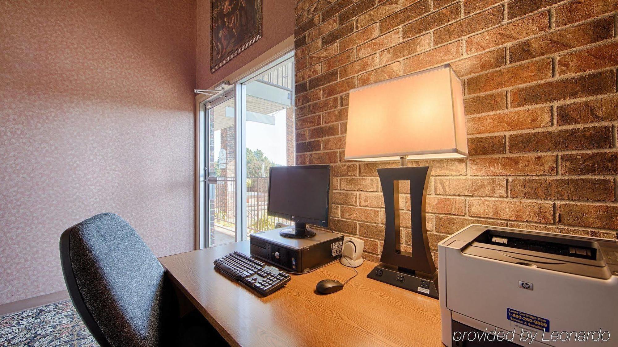 Best Western Sherwood Inn Clarksville Esterno foto